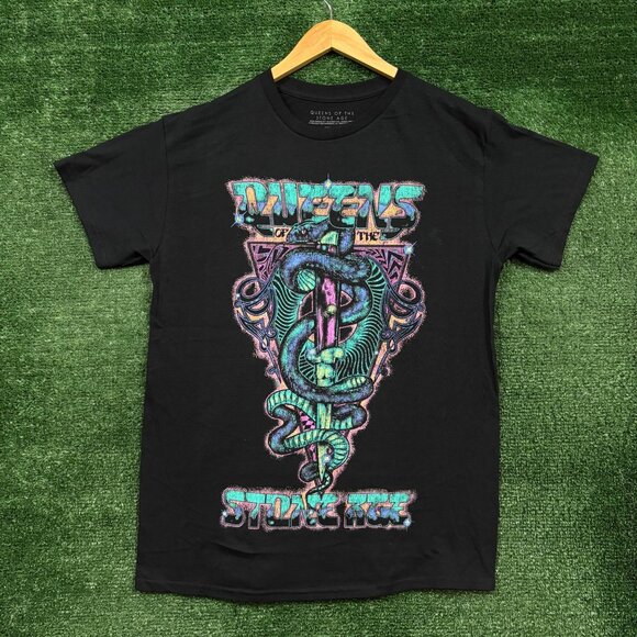 Queens of the Stone Age Snake and Dagger T-Shirt Size Medium - Picture 1 of 4